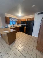 featured image of 3410 E Shaw Butte Dr