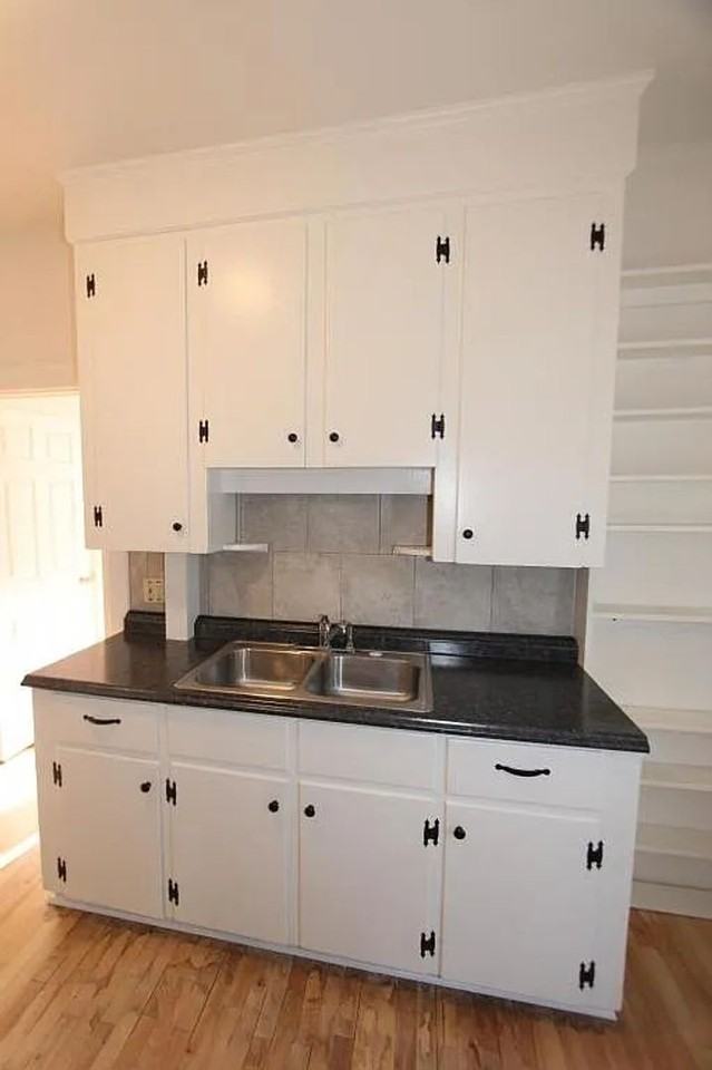 33-37 Grant St / 60 Clarke St - Photo 2 of 29
