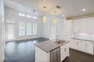 featured image of 3810 North Quinlan Park Road