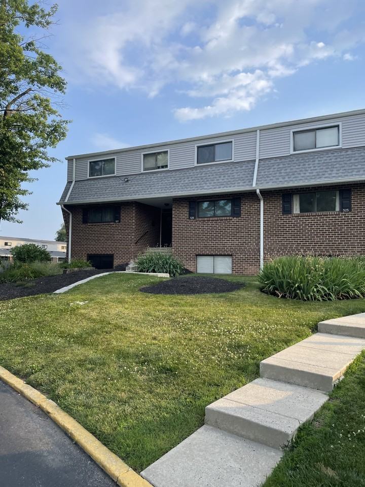 526 Stony Way #526