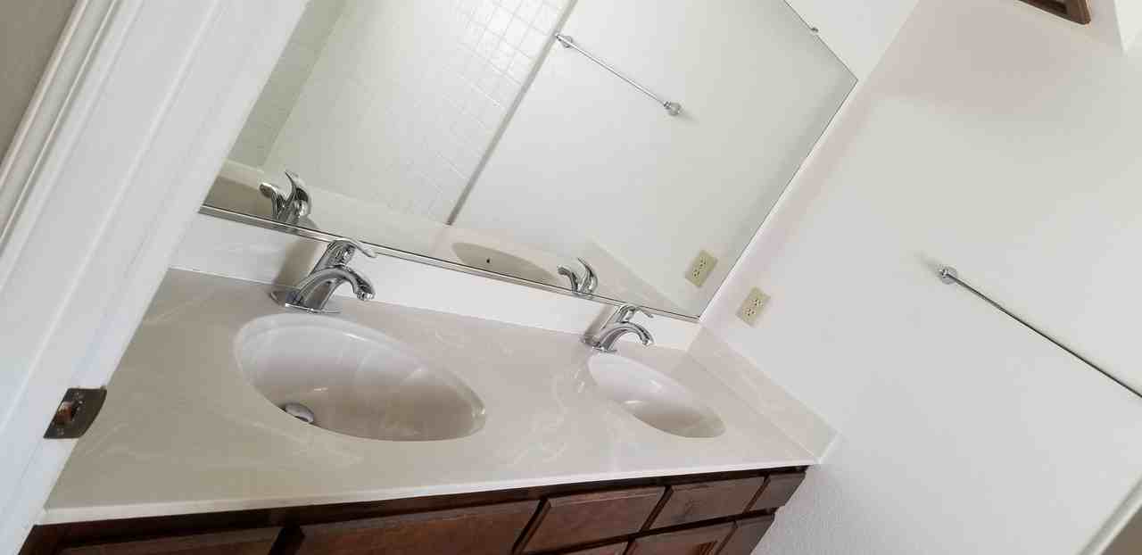 5758 Cobblestone Dr #NA - Photo 7 of 9