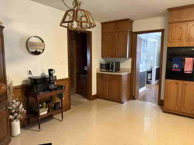 308 W 32nd St #NA - Photo 4 of 21