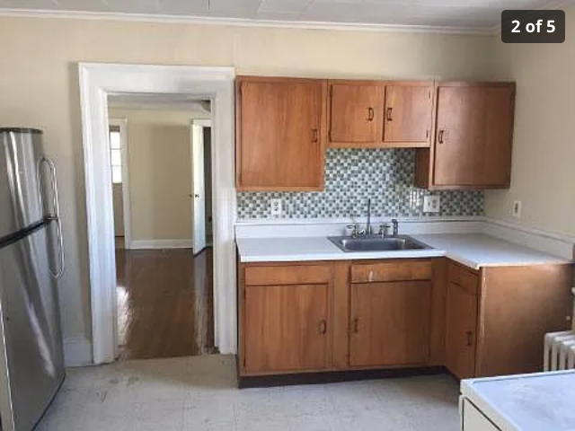 380 Main St #2 - Photo 2 of 5