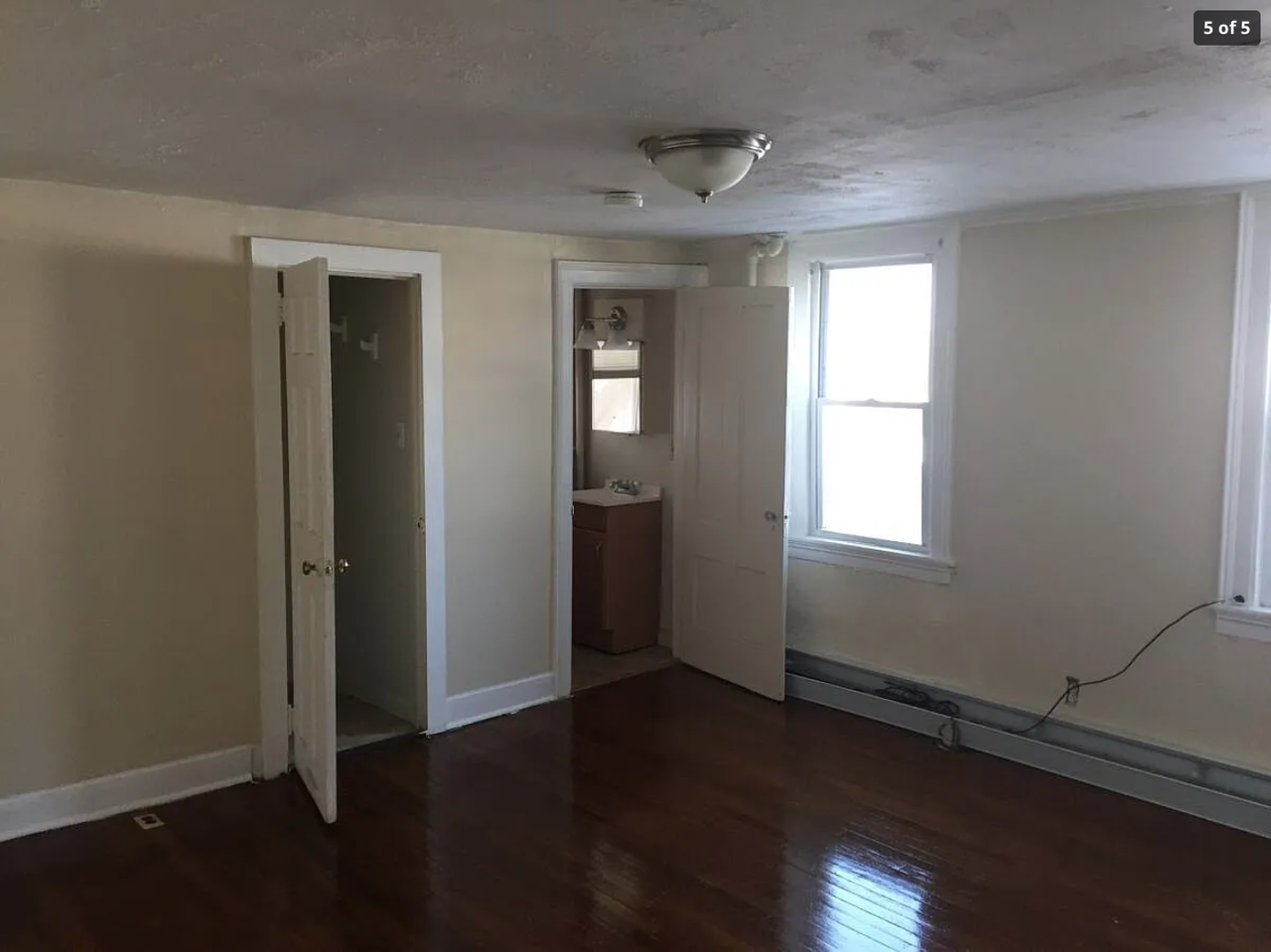 380 Main St #2 - Photo 5 of 5