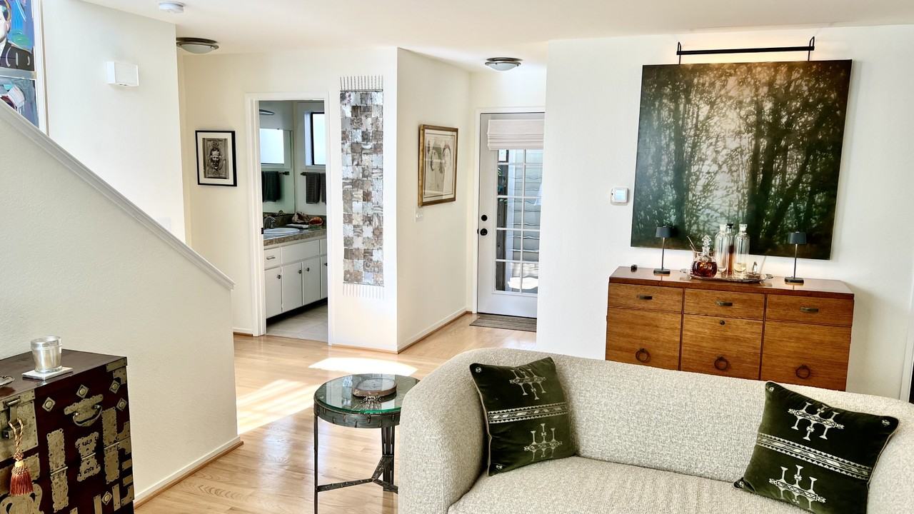 521 Westmont Ct #521 - Photo 7 of 18