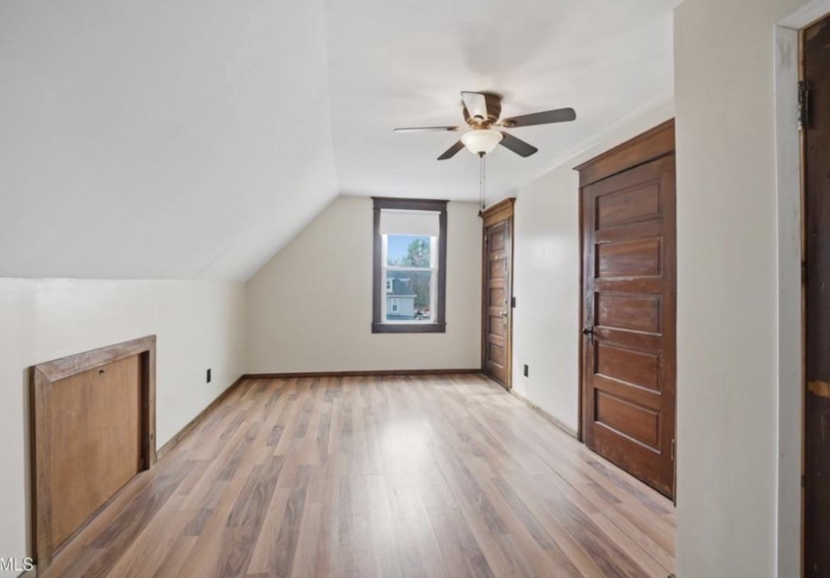 288 Morton Ave #3 - Photo 2 of 7
