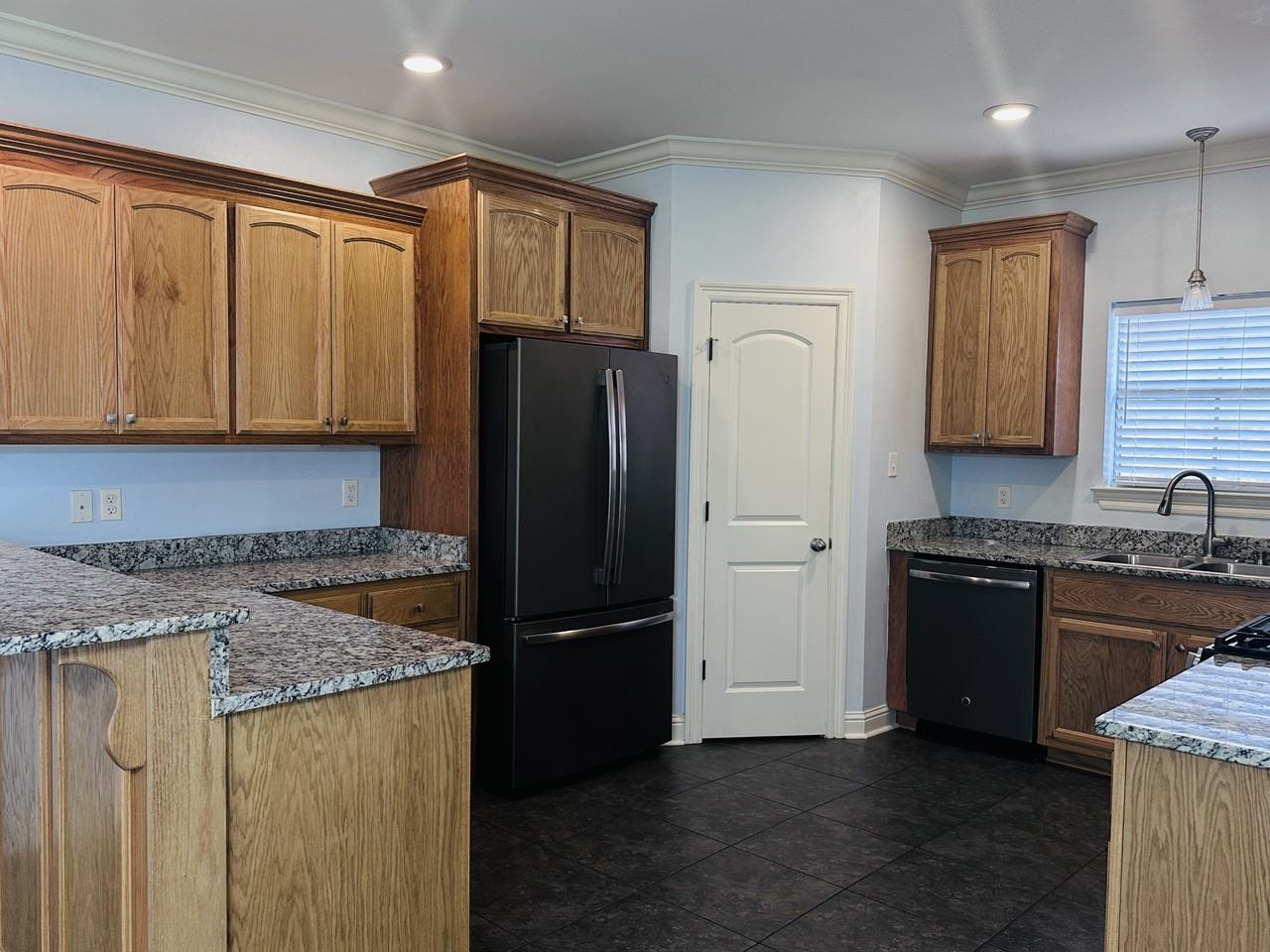 12563 S Lake Shore Dr #NA - Photo 6 of 17