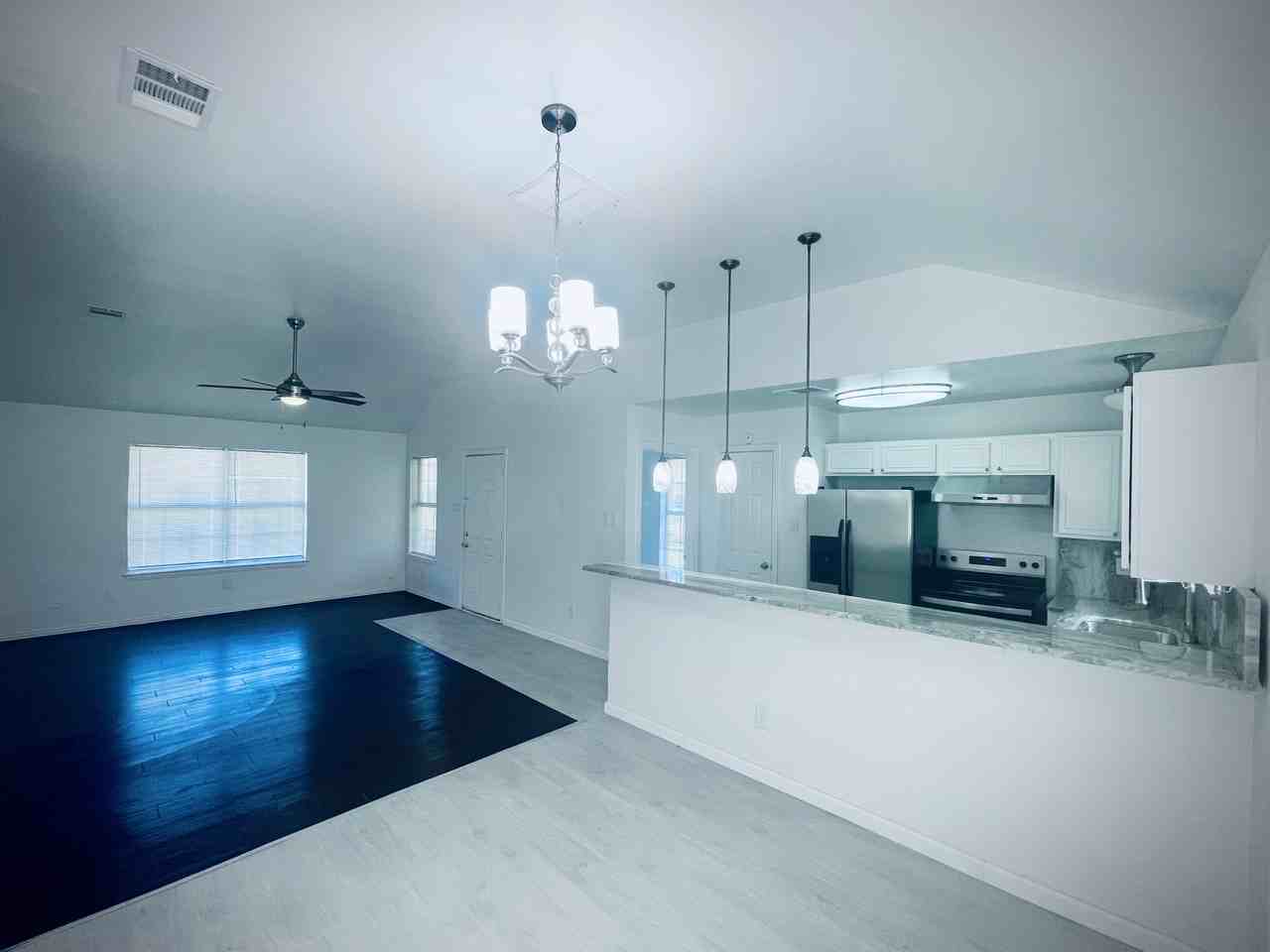 2719 Exline St #NA - Photo 3 of 13