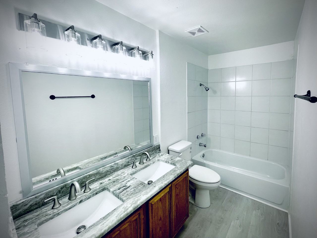 2719 Exline St #NA - Photo 7 of 13