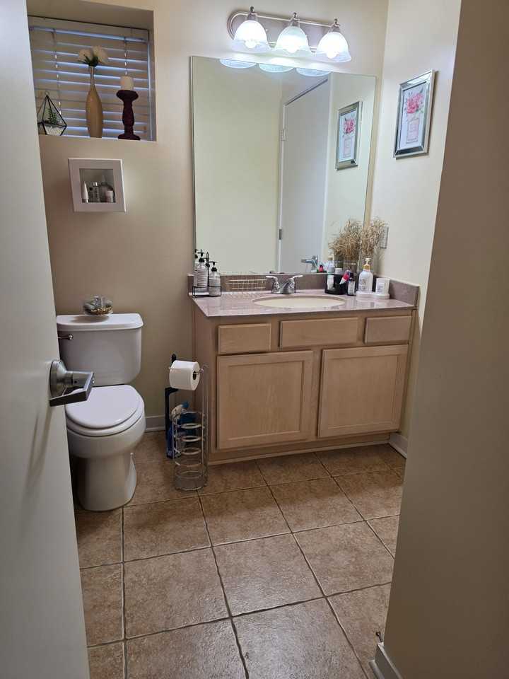 426 N Front St #306 - Photo 6 of 9