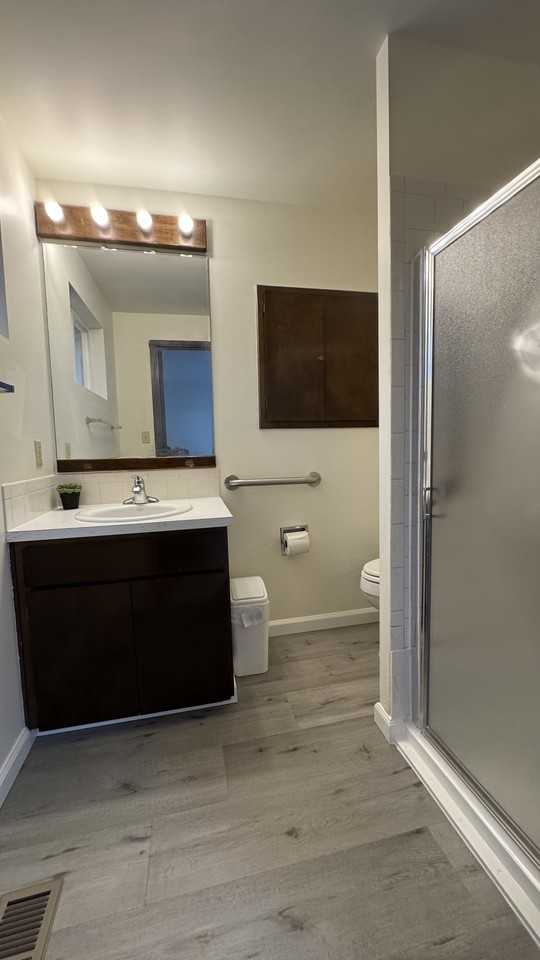 12610 Se 27th St #NA - Photo 2 of 6