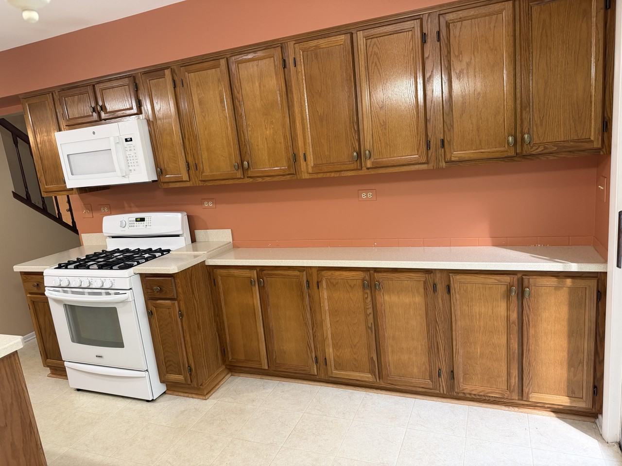 2106 Glasgow Ct #NA - Photo 7 of 23