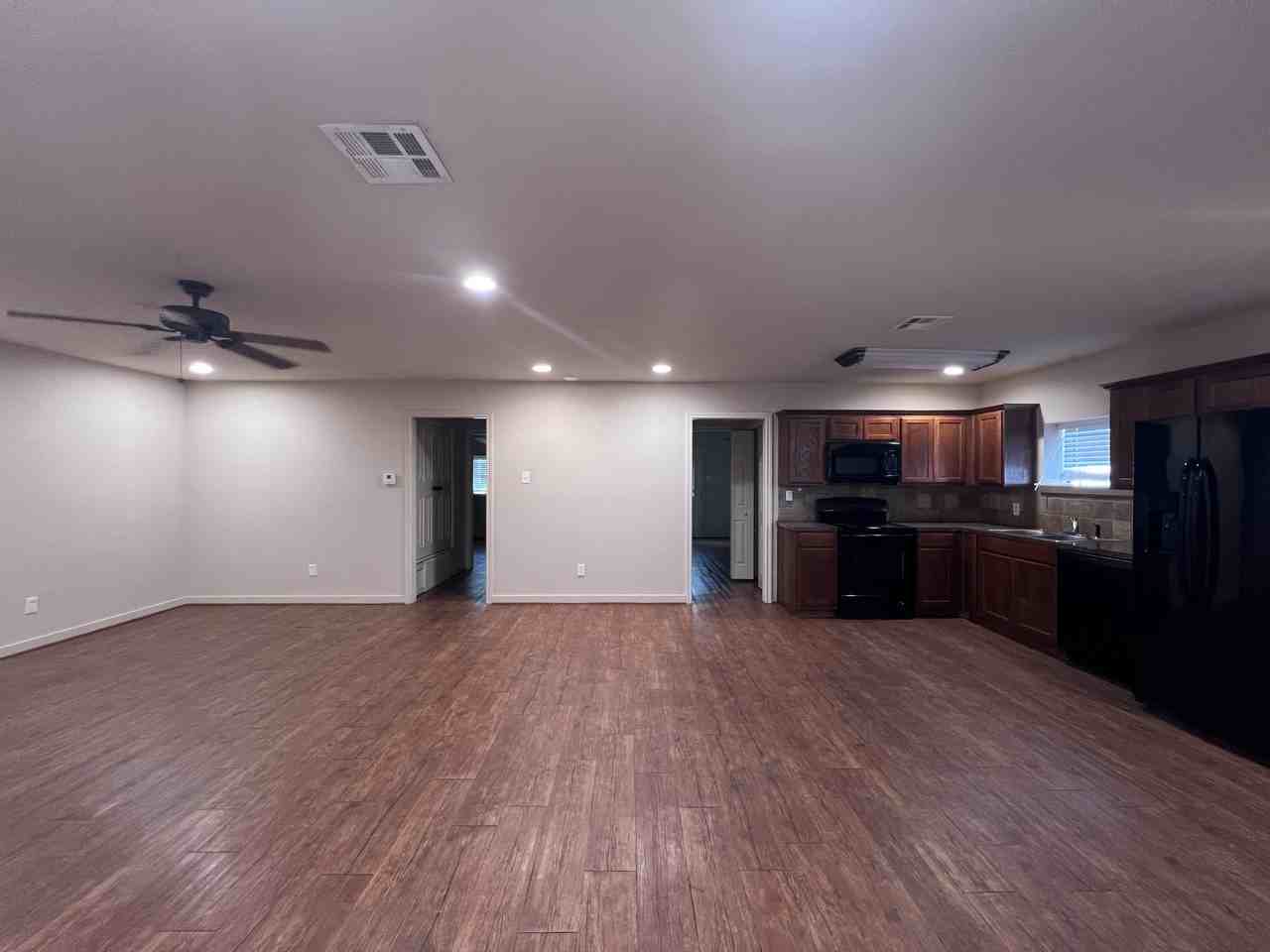 56 Boone Ave #1 - Photo 5 of 27