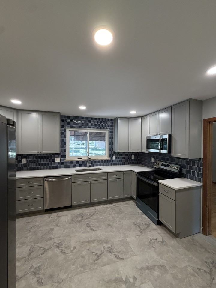 1025 Estes St #NA - Photo 2 of 21