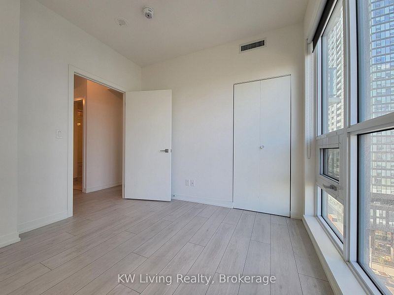 49 East Liberty Street #1002 - Photo 5 of 10