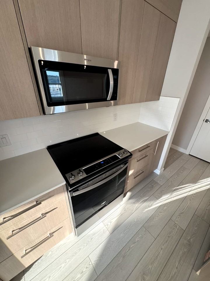 265 Wolf Willow Boulevard Southeast #3401 - Photo 6 of 16