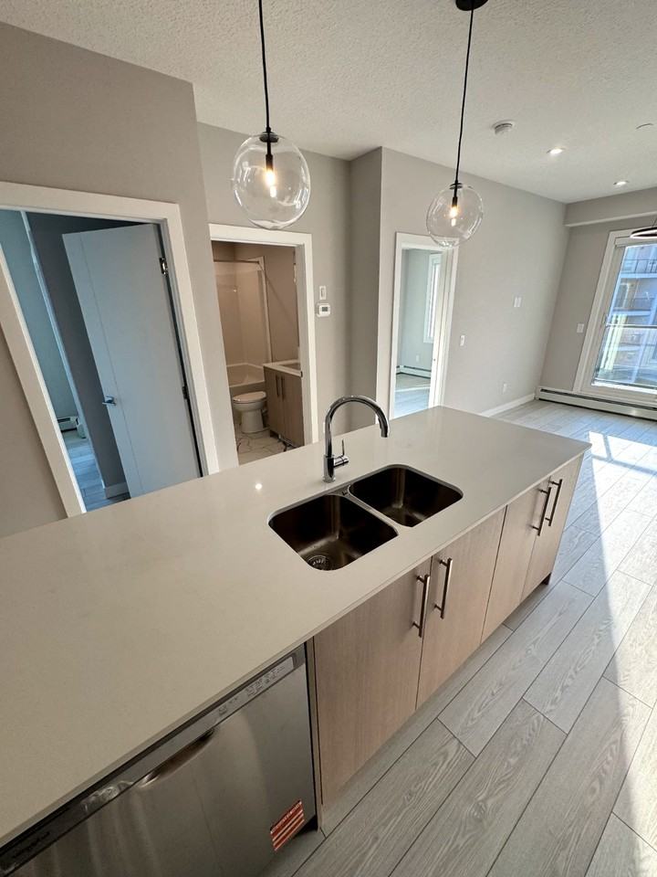 265 Wolf Willow Boulevard Southeast #3401 - Photo 5 of 16