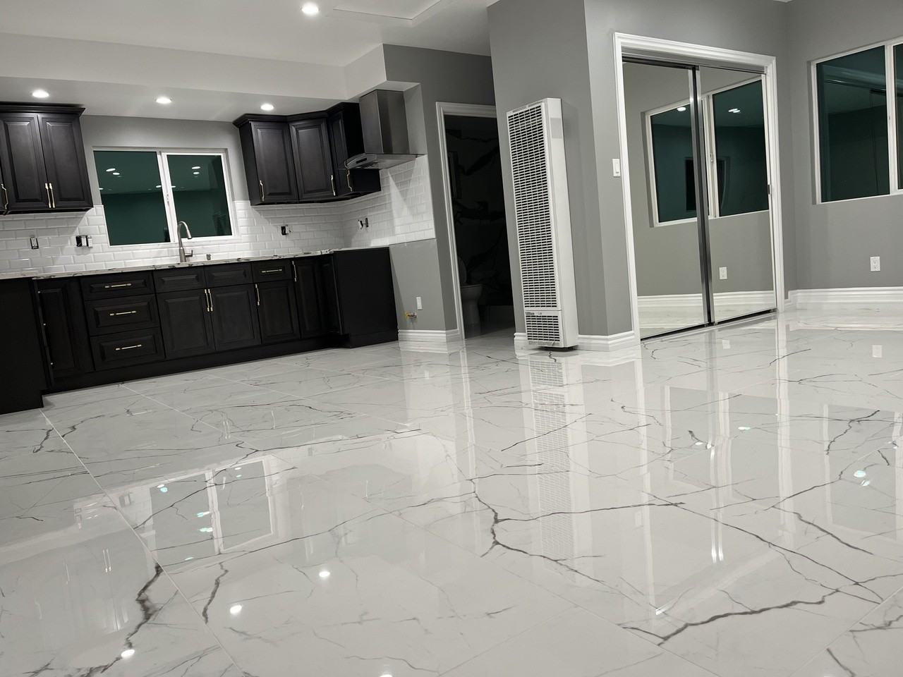 8452 San Luis Ave #B - Photo 4 of 8
