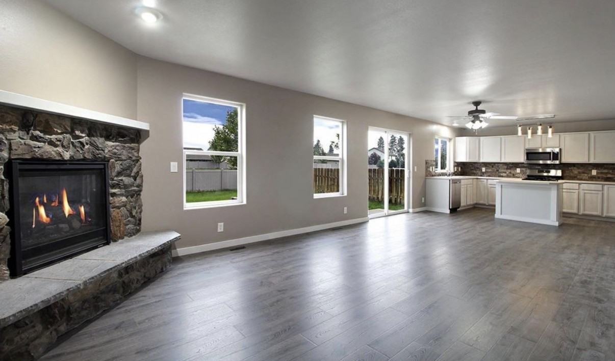 3373 W Linneatus Dr #NA - Photo 3 of 19
