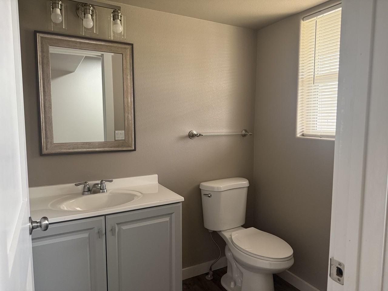 3373 W Linneatus Dr #NA - Photo 5 of 19