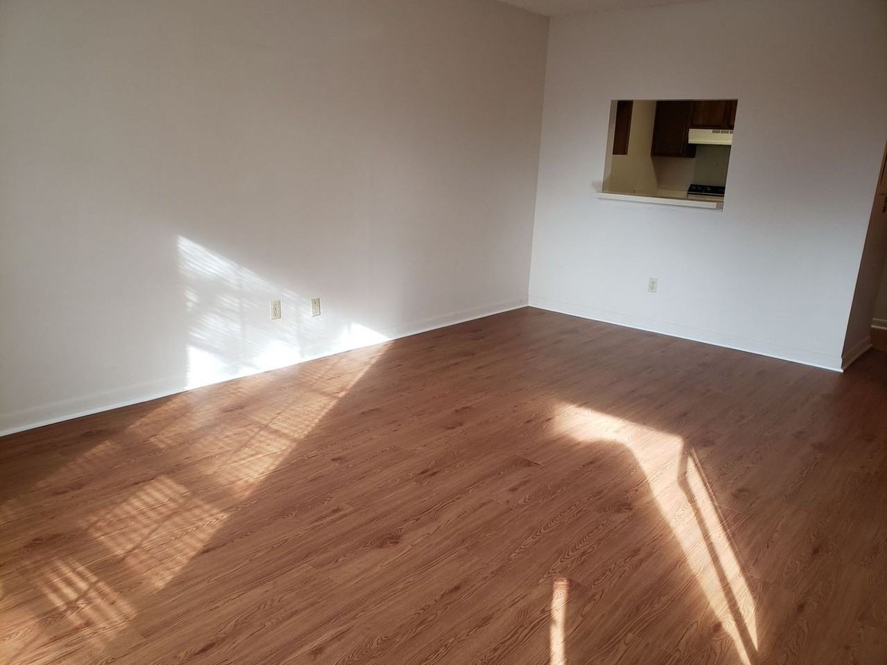 206 Yelton Ct - Photo 4 of 7