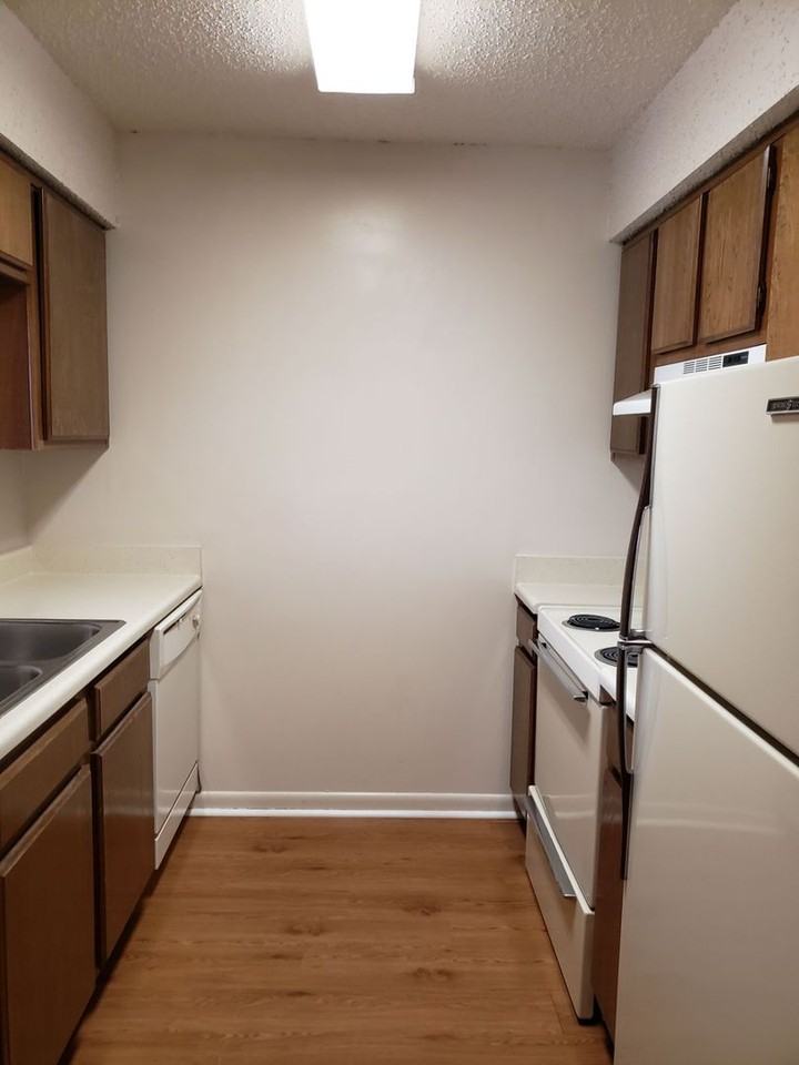 206 Yelton Ct - Photo 6 of 7