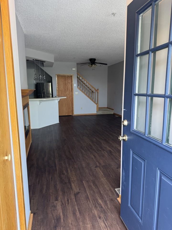 2200 Ranchview Ln N #140 - Photo 4 of 21