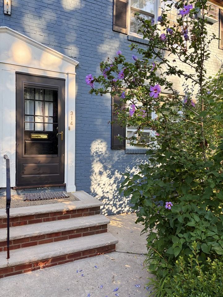 314 Lincoln Park E #314 - Photo 6 of 12