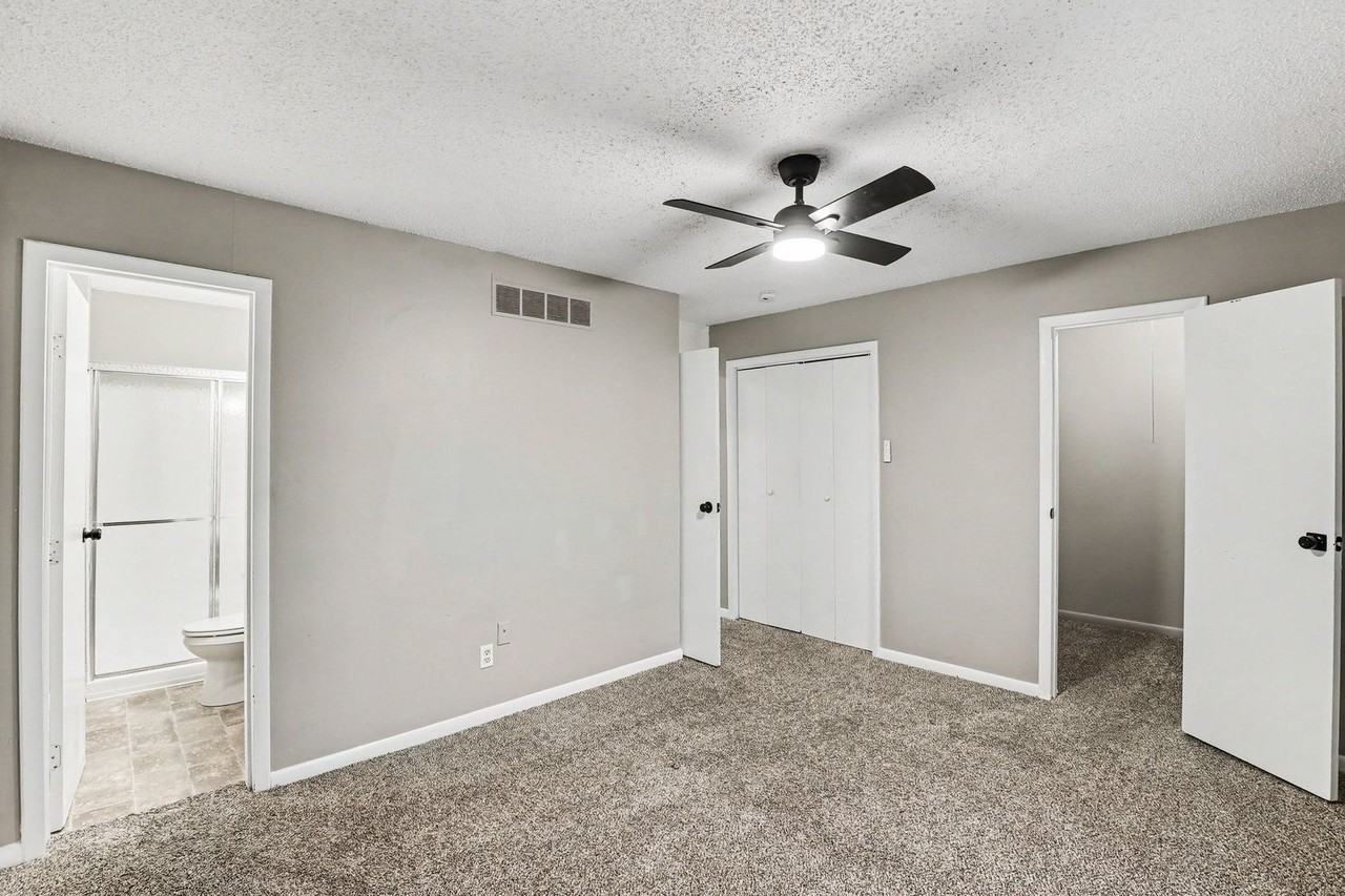 Apartments at Georgetown - Photo 2 of 50