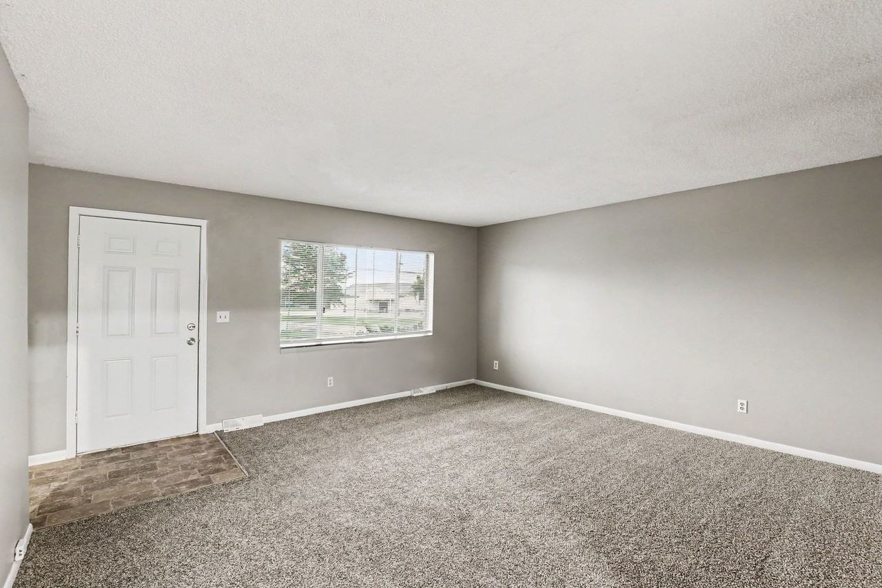 Apartments at Georgetown - Photo 6 of 50