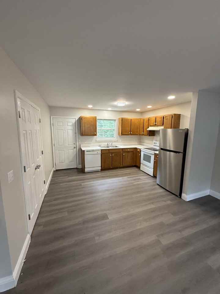 1295 Skyview Dr Nw #27 - Photo 3 of 8
