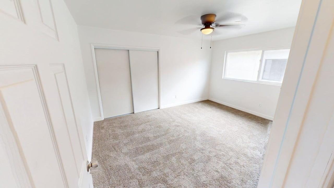 1490 15th St - Photo 4 of 6