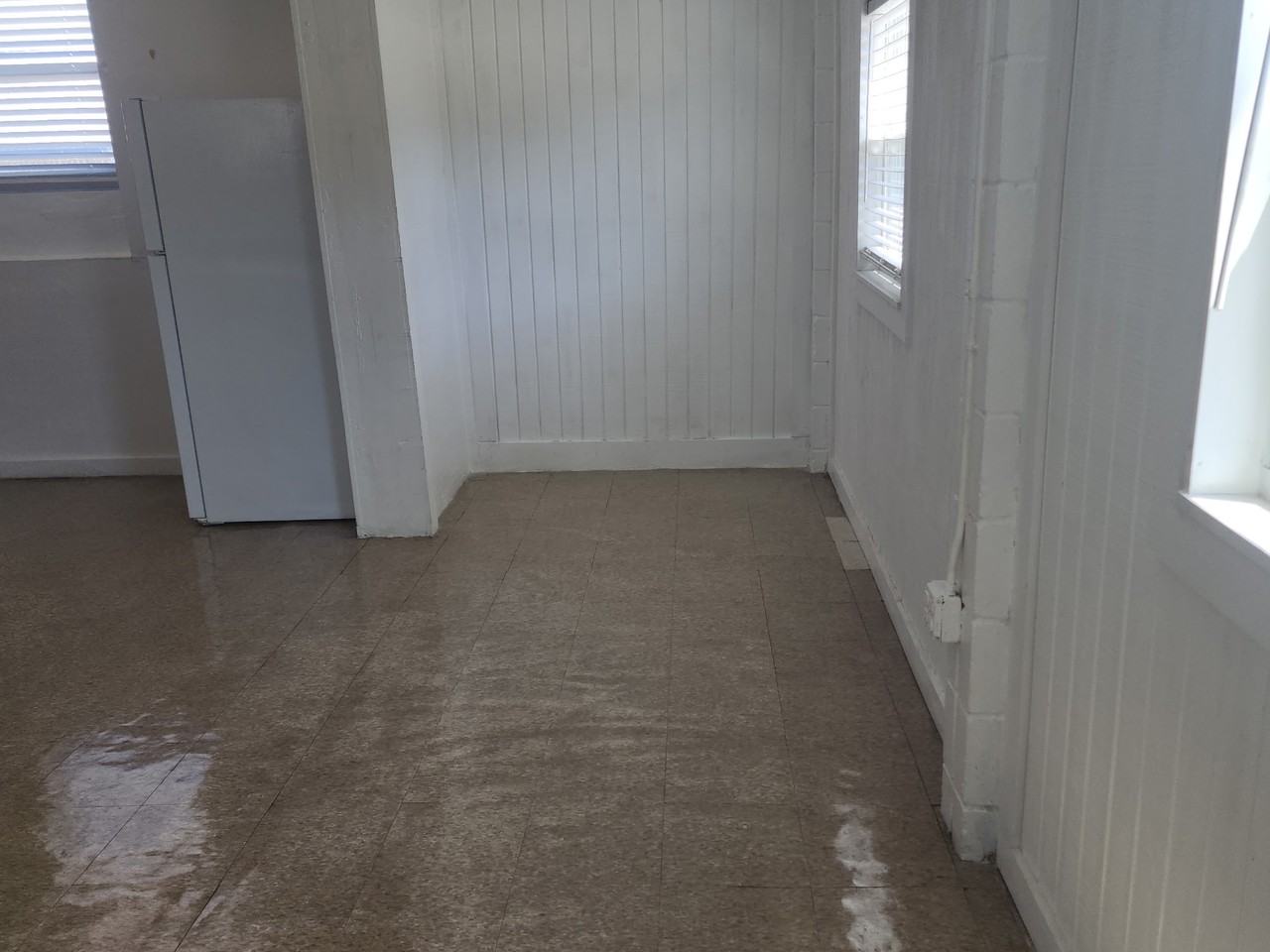 4422 N Clark Ave #NA - Photo 2 of 6