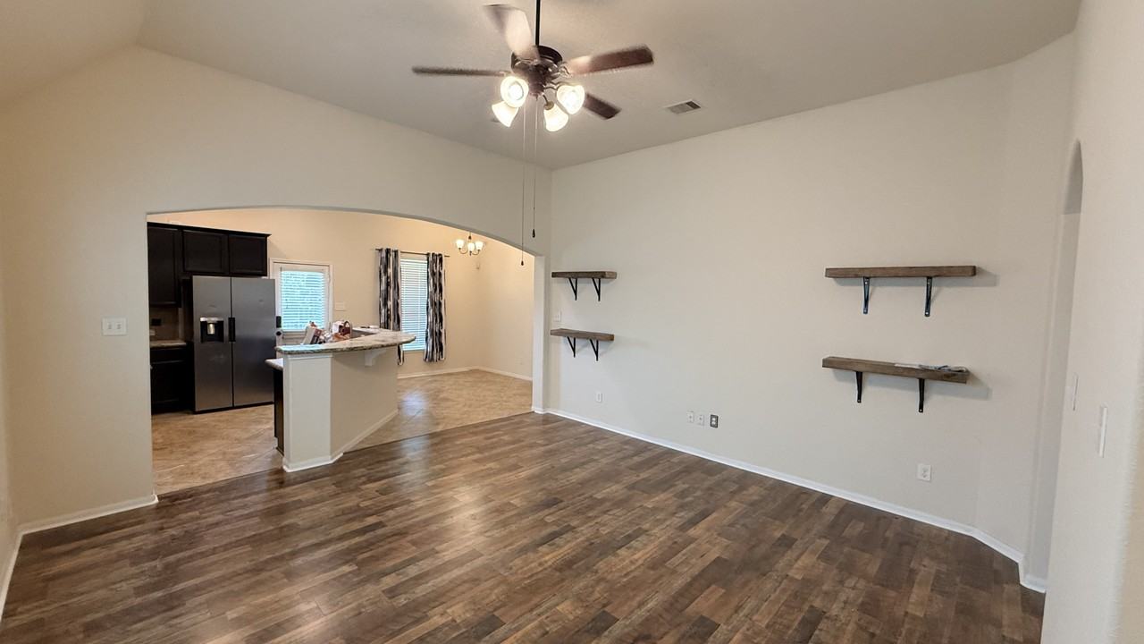 21711 Morgan Park Ln #NA - Photo 2 of 16