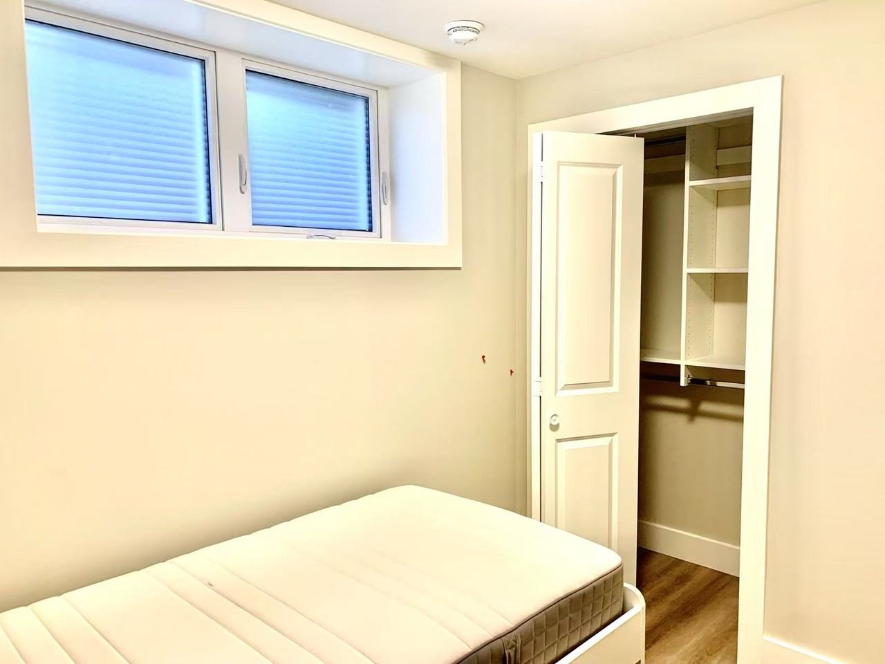 4137 West 12th Avenue - Photo 7 of 9