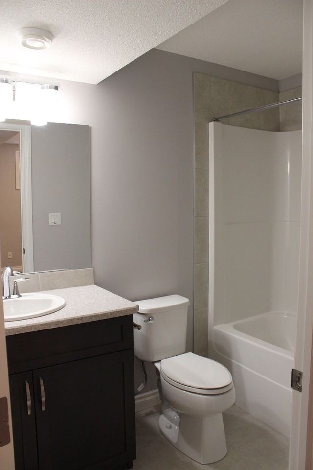 304 Simmonds Way - Photo 4 of 11
