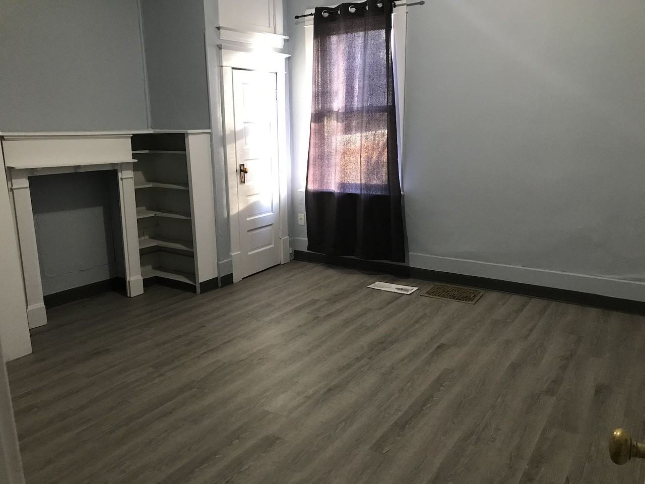 10255 114 St Nw - Photo 4 of 11