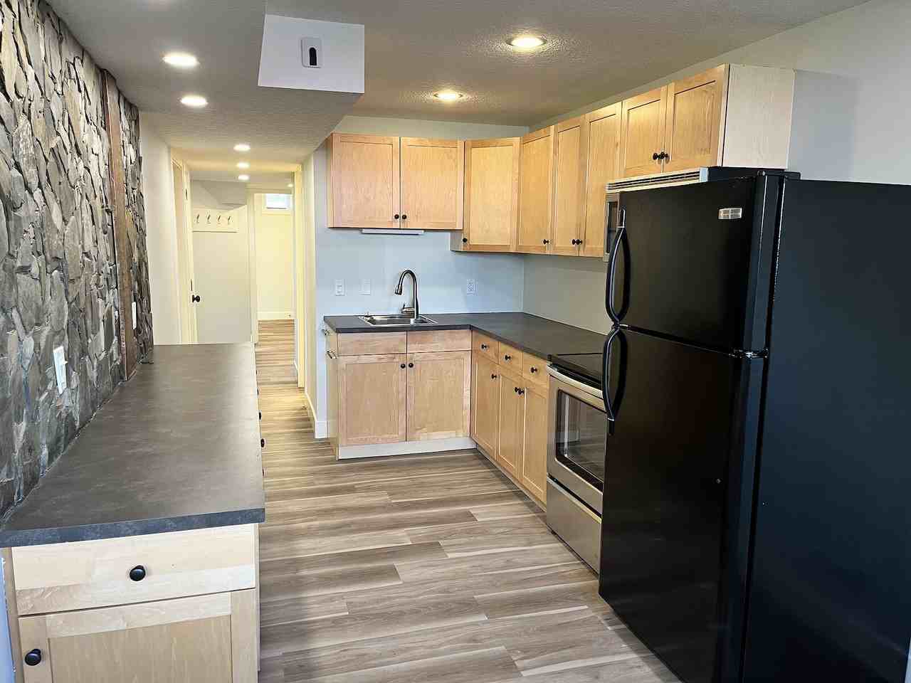 2809 41 St Sw - Photo 3 of 13