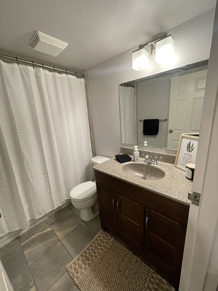 10155 114 St Nw - Photo 6 of 19