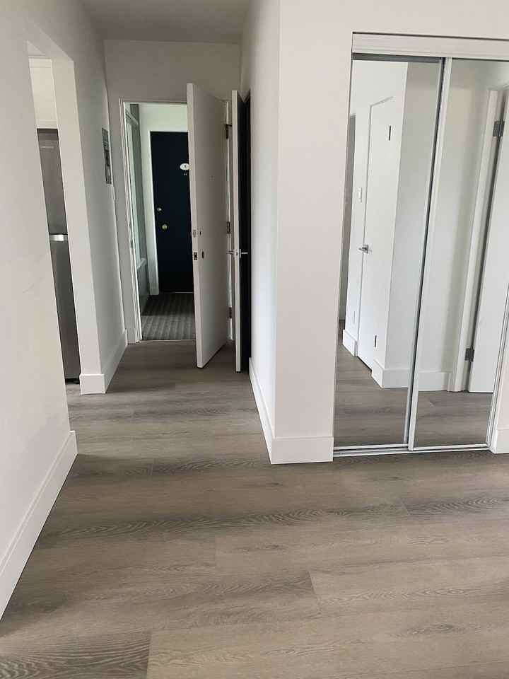 2712 - 2712 40 Street Southwest - Photo 6 of 19