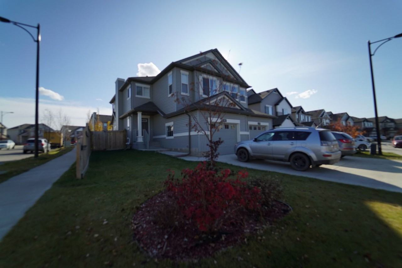 5307 14 Ave Sw - Photo 4 of 23