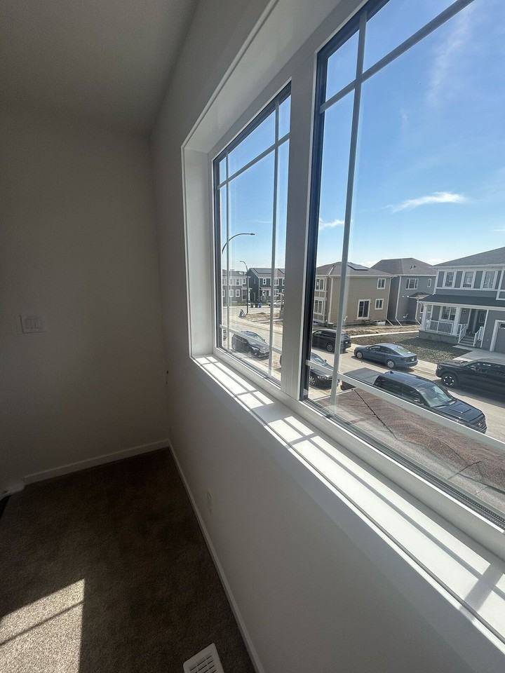 118 Yorkstone Way Sw - Photo 2 of 17