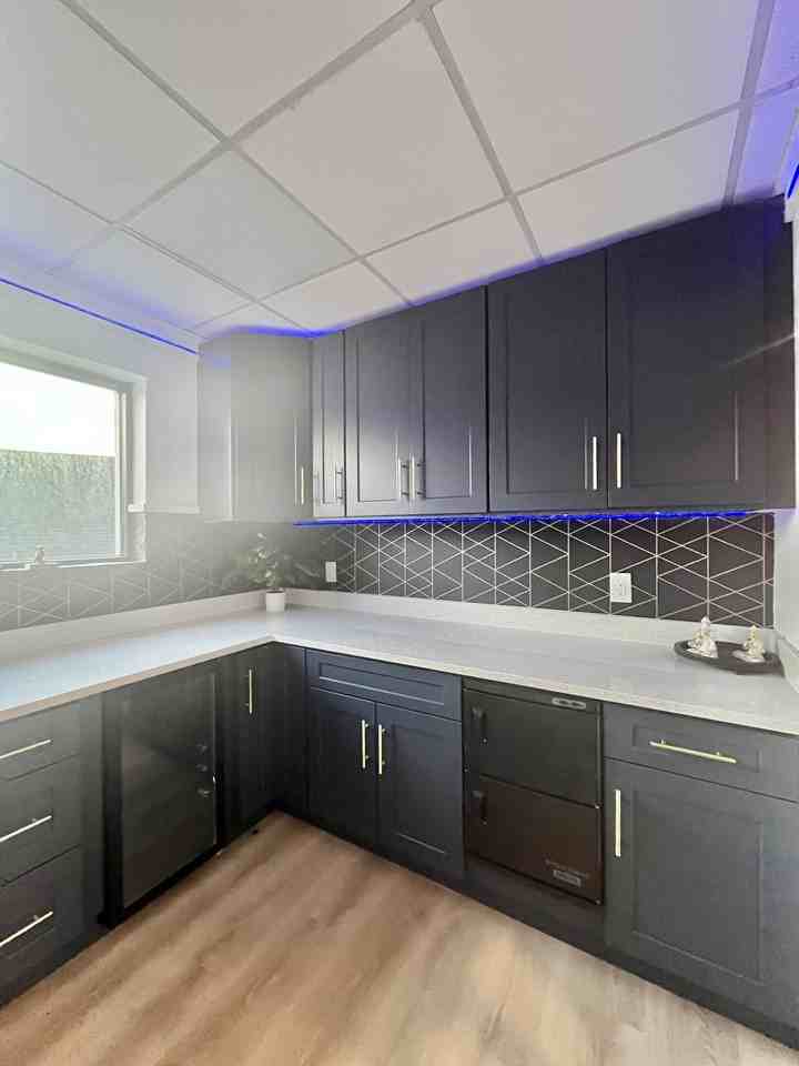 137 Sunrise Hwy #B3 - Photo 2 of 11