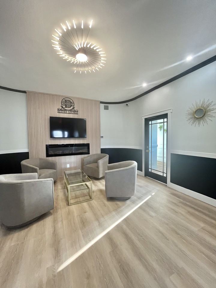 137 Sunrise Hwy #B3 - Photo 5 of 11