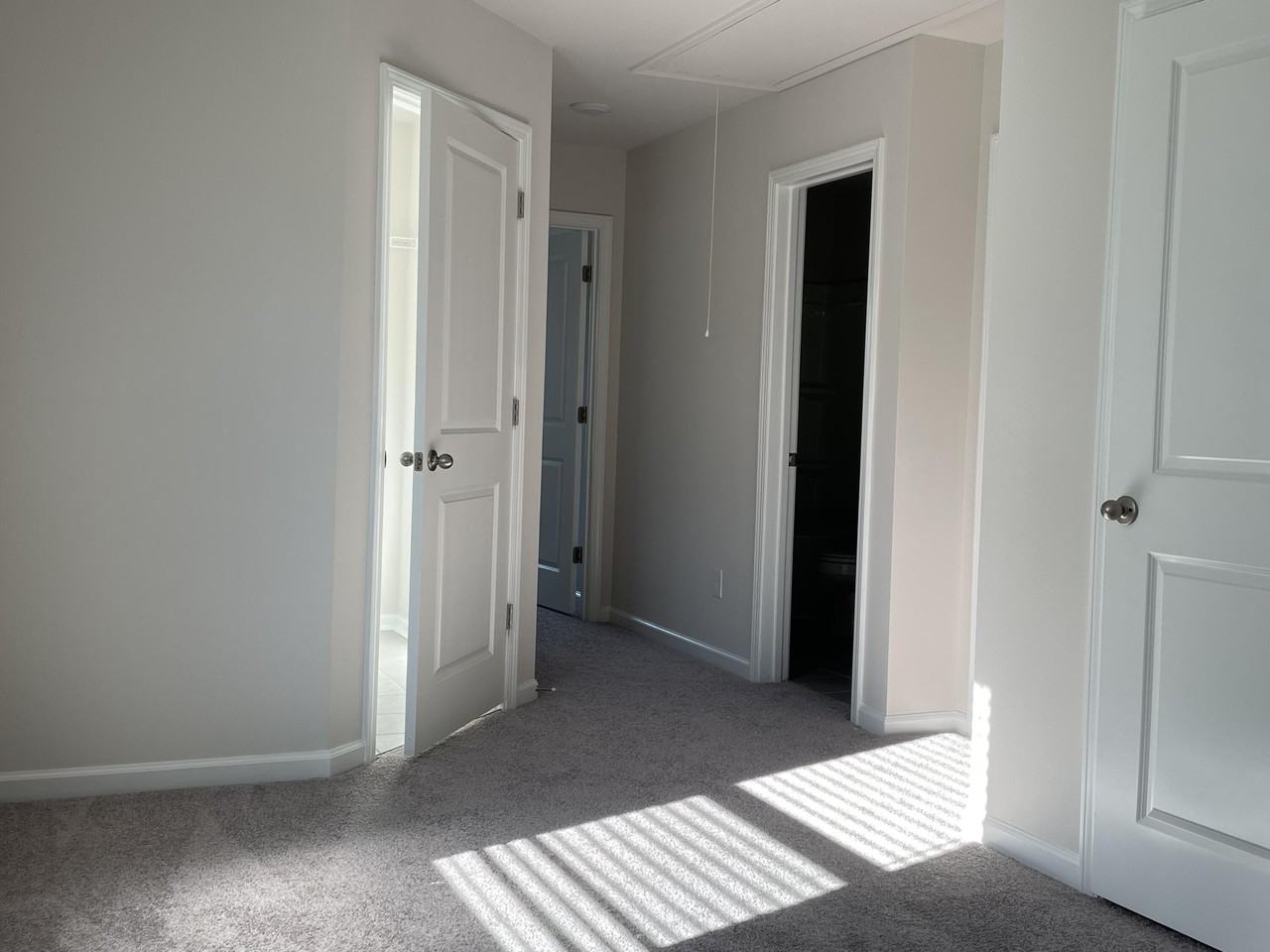 715 Courtland Dr - Photo 6 of 22
