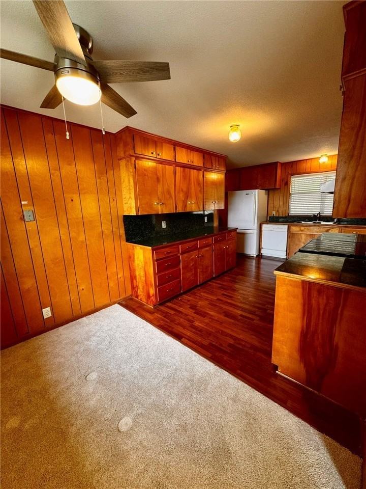 15344 Dutchmans Dr - Photo 7 of 35