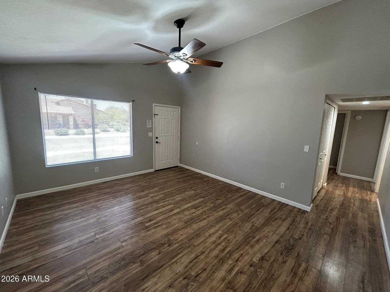 2207 W Monroe St - Photo 4 of 38
