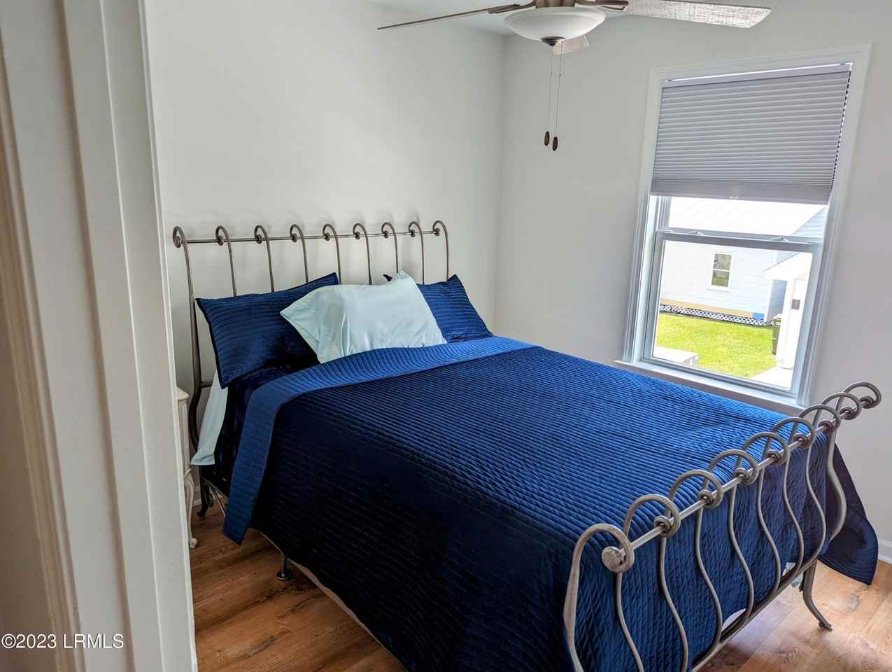 1015 11th St - Photo 4 of 10