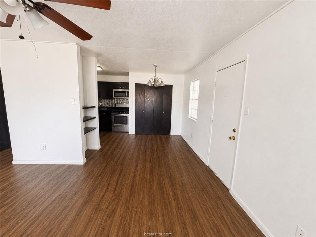 2910 Minnesota Ave - Photo 6 of 10