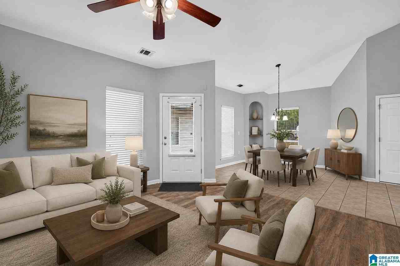 5317 Cottage Cir - Photo 4 of 26